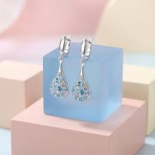 Сребърни обеци Lea с кристали от Sw® Crystal