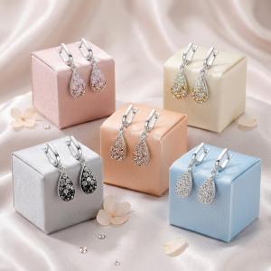 Сребърни обеци Daniela с кристали От Sw® Crystal