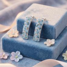 Сребърни обеци  с кристали От Sw® SO155