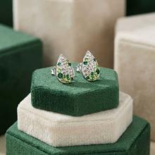 Сребърни обеци Капка с кристали от Sw® Marilyn