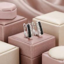 Сребърни обеци Vers с кристали от Sw® Jet