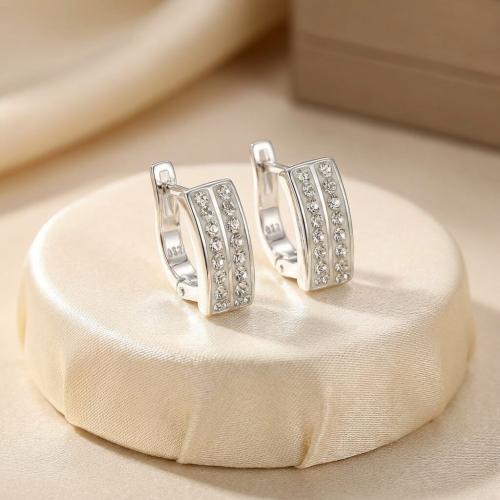 Сребърни обеци Hali с кристали от Sw® Crystal