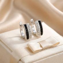 Сребърни обеци Hali с кристали от Sw® Crystal and Jet