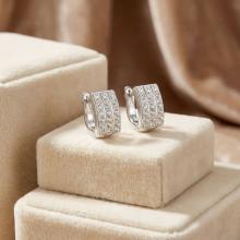 Сребърни обеци Monroe с кристали от Sw® Marilyn