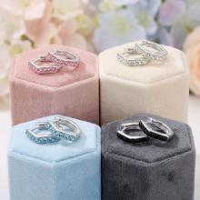 Сребърни обеци Hexagon с кристали от Sw®