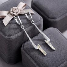 Сребърни Обеци Гръмотевица С Кристали От Sw® AB Crystal