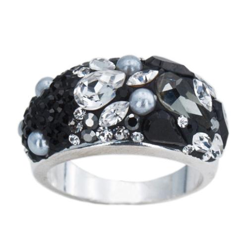 Сребърен пръстен с кристали от Sw®  SP653 Black Marquise