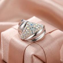 Сребърен пръстен с кристали от Sw® AB Crystal