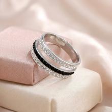 Сребърен пръстен Mary с кристали от Sw® Crystal and Jet