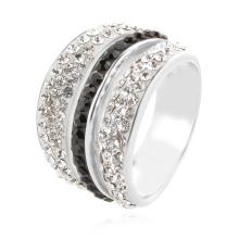Сребърен пръстен с кристали от Sw® SP645 Crystal and Black Сребърен пръстен с кристали от Sw® SP645 Crystal and Black