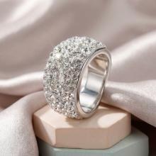 Сребърен пръстен с кристали от Sw® SP648 Crystal Сребърен пръстен с кристали от Sw® SP648 Crystal