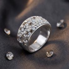 Сребърен пръстен с кристали от Sw® SP648 Silver Shade
