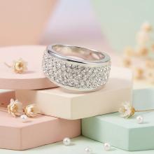 Сребърен пръстен с кристали от Sw® SP649 Crystal Сребърен пръстен с кристали от Sw® SP649 Crystal