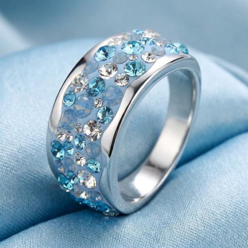 Сребърен пръстен с кристали от Sw® SP649 Deep Blue