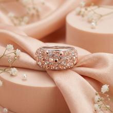 Сребърен Пръстен С Кристали От Sw® SP653 Peach Gold Сребърен Пръстен С Кристали От Sw® SP653 Peach Gold