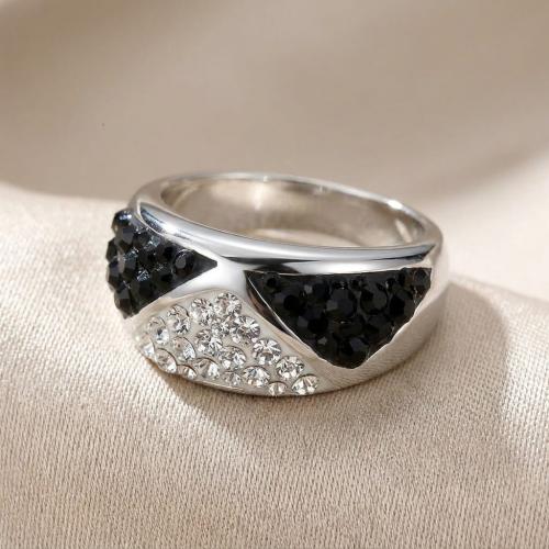 Сребърен пръстен с кристали от Sw®  SP676 Black and White