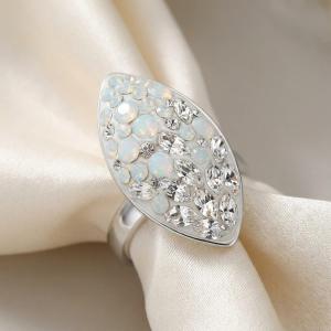 Сребърен пръстен Бадем с кристали от Sw® White Magic