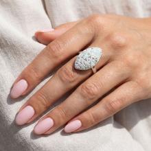 Сребърен пръстен Бадем с кристали от Sw® White Magic Сребърен пръстен Бадем с кристали от Sw® White Magic