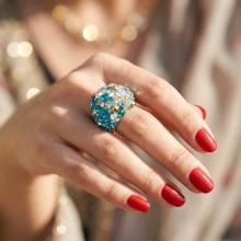 Сребърен пръстен с кристали от Sw® SP681 Blue Zircon and Golden Shadow Сребърен пръстен с кристали от Sw® SP681 Blue Zircon and Golden Shadow