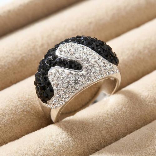 Сребърен пръстен с кристали от Sw® SP685 Black and White