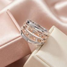 Сребърен пръстен с кристали от Sw® SP690 Peach Gold Сребърен пръстен с кристали от Sw® SP690 Peach Gold