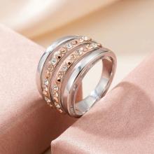 Сребърен пръстен с кристали от Sw® SP690 Peach Gold Сребърен пръстен с кристали от Sw® SP690 Peach Gold