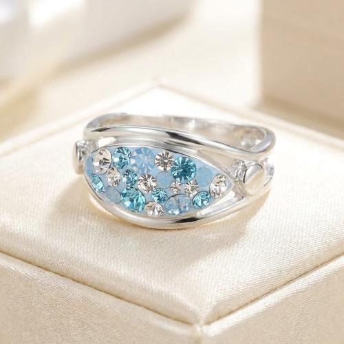 Сребърен пръстен с кристали от Sw® SP691 Deep Blue