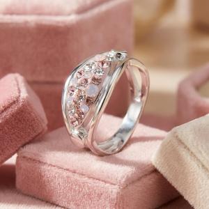 Сребърен пръстен с кристали от Sw® SP691 Marilyn
