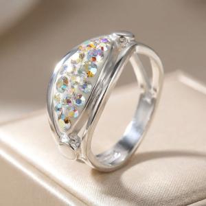 Сребърен пръстен с кристали от Sw® SP691 AB Crystal