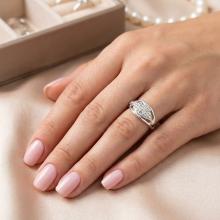 Сребърен пръстен с кристали от Sw® SP691 AB Crystal