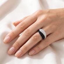 Сребърен пръстен с кристали от Sw® SP701 Black and White Сребърен пръстен с кристали от Sw® SP701 Black and White