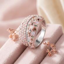 Сребърен пръстен с кристали от Sw® SP701 Marylin Сребърен пръстен с кристали от Sw® SP701 Marylin