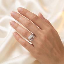 Сребърен пръстен с кристали от Sw® SP702 Crystal