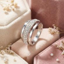 Сребърен пръстен с кристали от Sw® SP703 Crystal