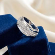 Сребърен пръстен с кристали от Sw® SP703 Crystal
