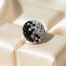 Сребърен Пръстен С Кристали От Sw® SP704 Black and White Сребърен Пръстен С Кристали От Sw® SP704 Black and White