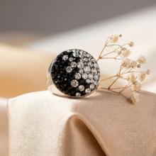 Сребърен Пръстен С Кристали От Sw® SP704 Black and White Сребърен Пръстен С Кристали От Sw® SP704 Black and White