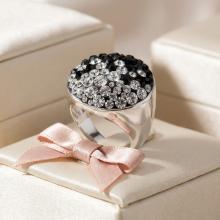 Сребърен Пръстен С Кристали От Sw® SP704 Black and White Сребърен Пръстен С Кристали От Sw® SP704 Black and White