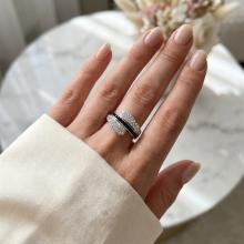 Сребърен пръстен с кристали от Sw® SP705 Black and White Сребърен пръстен с кристали от Sw® SP705 Black and White
