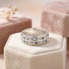 Silver ring with Crystals From Sw® SP707 Silver Shade Silver ring with Crystals From Sw® SP707 Silver Shade