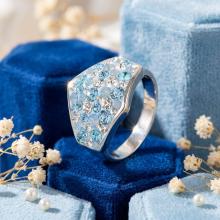 Сребърен пръстен с кристали от Sw®  SP708 Deep Blue