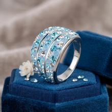 Сребърен пръстен с кристали от Sw® SP714 Deep Blue Сребърен пръстен с кристали от Sw® SP714 Deep Blue
