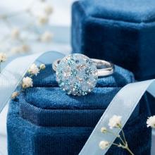 Сребърен пръстен с кристали от Sw®  SP717 Deep Blue