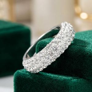 Сребърен пръстен с кристали от Sw® Cynthia Crystal