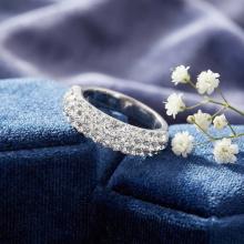 Сребърен пръстен с кристали от Sw® Cynthia Crystal Сребърен пръстен с кристали от Sw® Cynthia Crystal