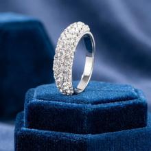 Сребърен пръстен с кристали от Sw® Cynthia Crystal Сребърен пръстен с кристали от Sw® Cynthia Crystal