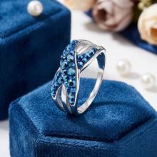 Сребърен пръстен с кристали от Sw® SP719 Metallic Blue Сребърен пръстен с кристали от Sw® SP719 Metallic Blue