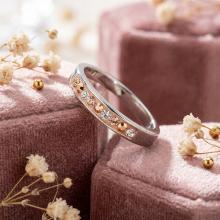 Сребърен пръстен с кристали от Sw® SP720 Peach Gold Сребърен пръстен с кристали от Sw® SP720 Peach Gold