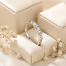 Сребърен пръстен с кристали от Sw® SP720 AB Crystal