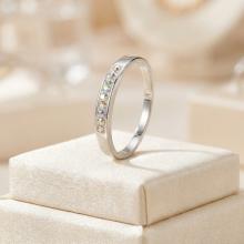 Сребърен пръстен с кристали от Sw® SP720 AB Crystal